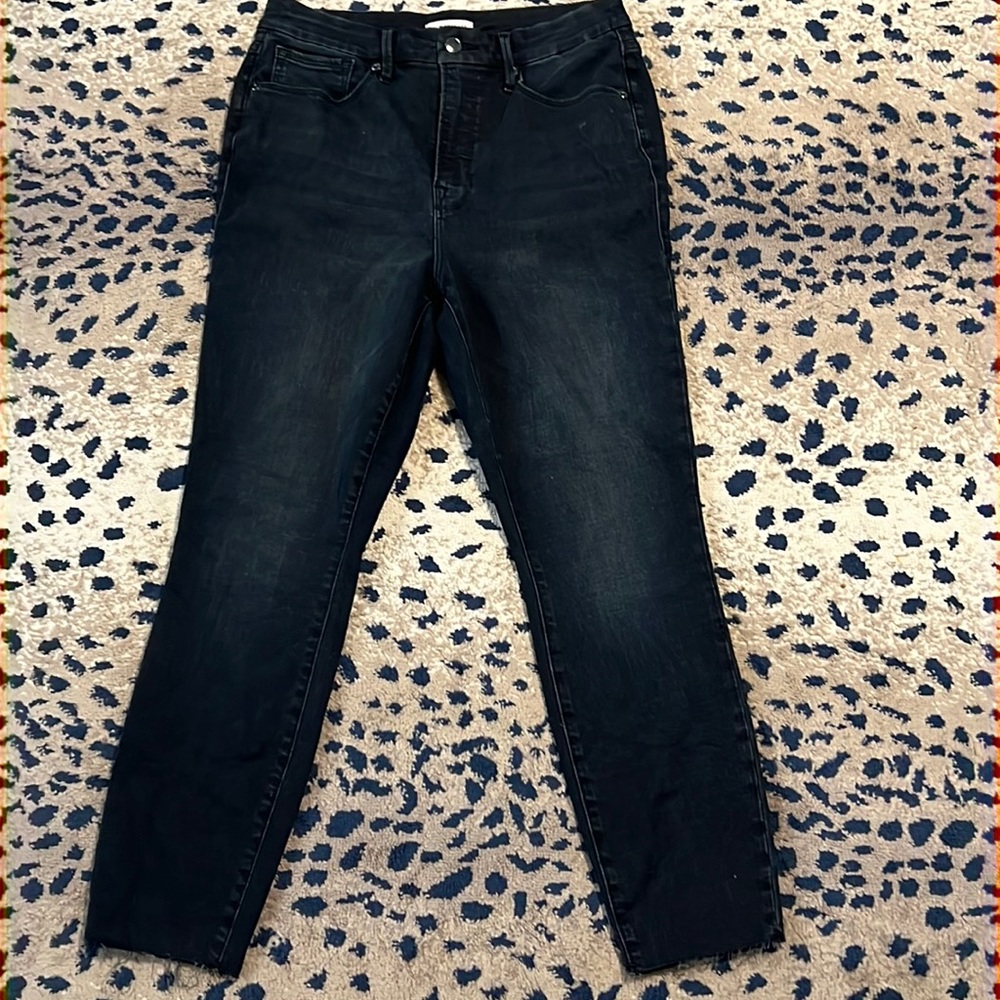 GOOD AMERICAN crop raw hem - NWOT